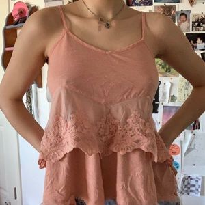 dainty salmon tank